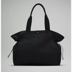 Lululemon Side-Cinch Shopper Bag 18L black